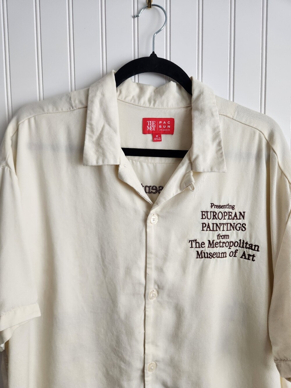 THE MET / PACSUN Men's Neutral Embroidered Button Up Short Sleeve Shirt Medium - Picture 2 of 10